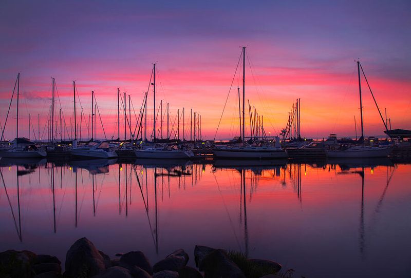 Picture-Perfect Harbor