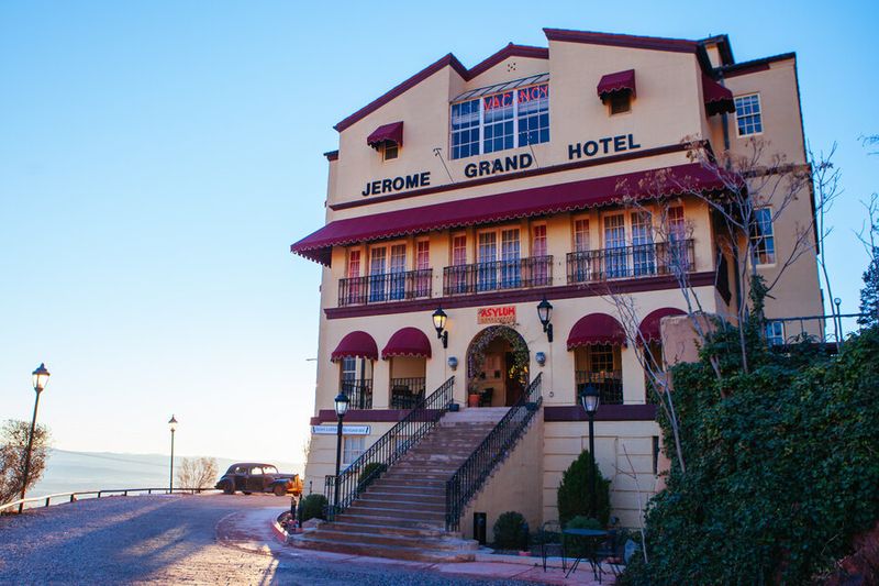 Jerome, Arizona — High-Desert Ghost Town with a Haunted Hotel