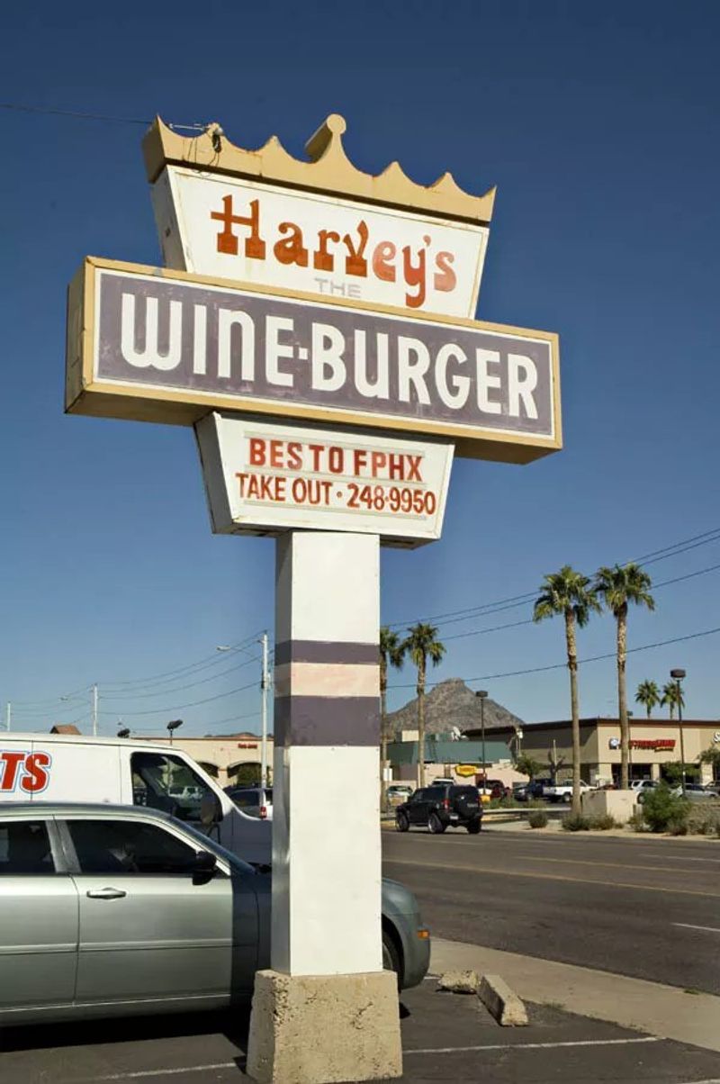 Harvey's Wineburger — Phoenix, AZ
