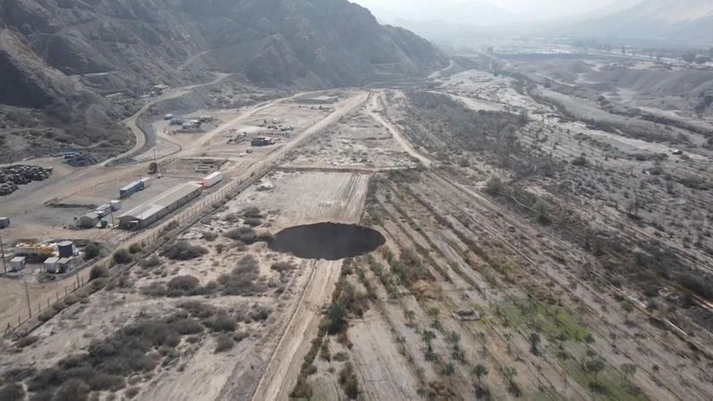 How the Massive Crater Formed and Its Size