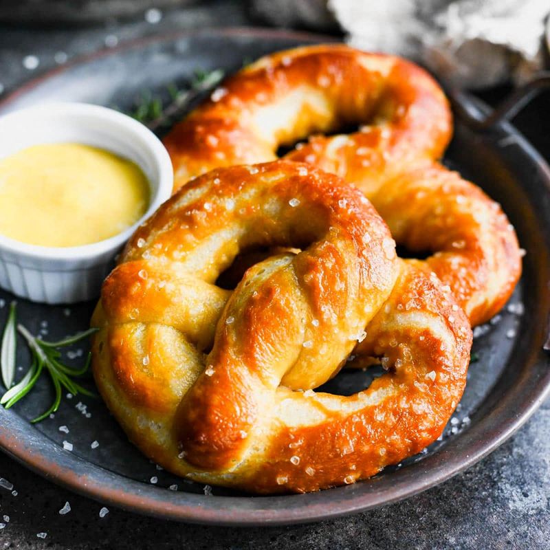 Soft Pretzels (Giant Mall Style)