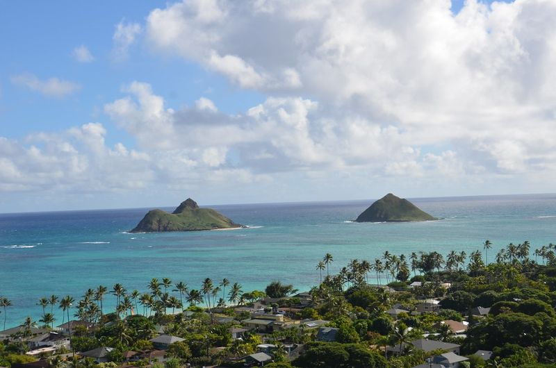 Ridge-Top Pillbox Sunrise Without Lanikai Parking Headaches