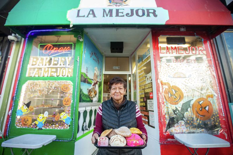 La Mejor Bakery - San Francisco