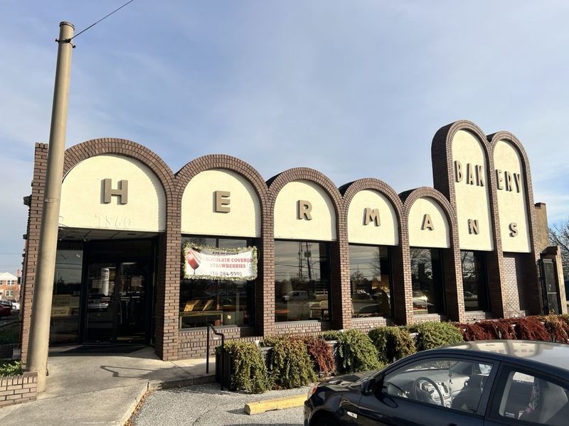 Herman's Bakery