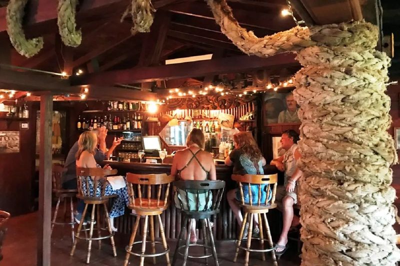 Cap's Place — Lighthouse Point (Fort Lauderdale area)