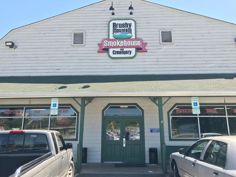 Brushy Mountain Smokehouse & Creamery - North Wilkesboro