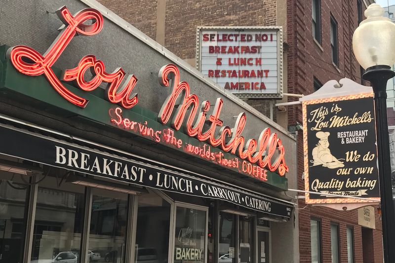 Lou Mitchell’s – Chicago, IL