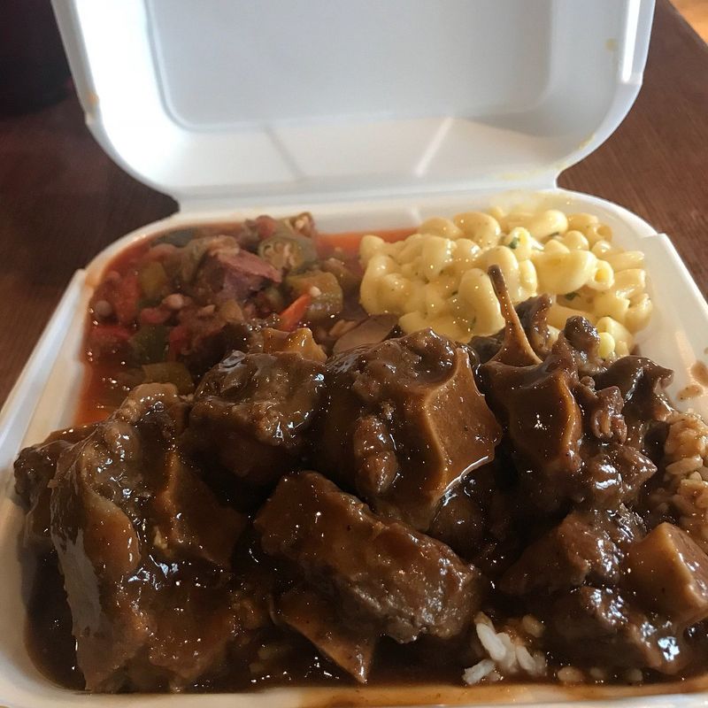 Esther's Cajun & Soul Food Café – Houston