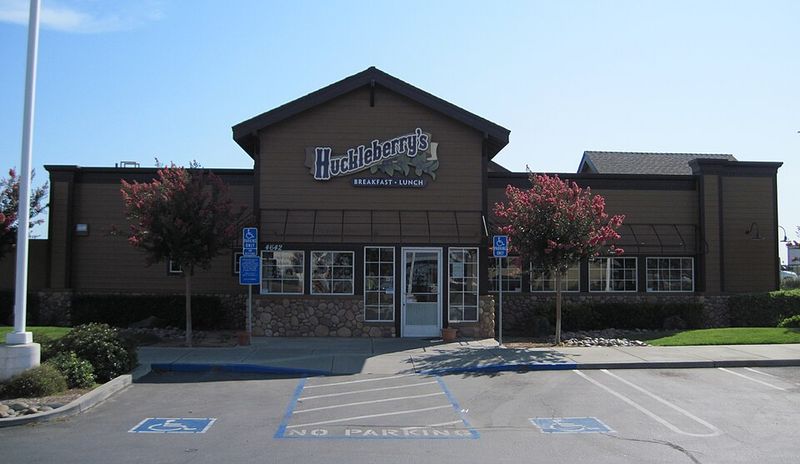Huckleberry's Breakfast & Lunch
