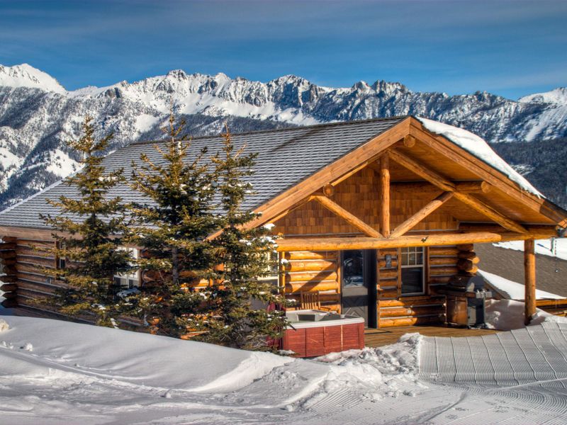 Cowboy Heaven Cabins — Big Sky, Montana