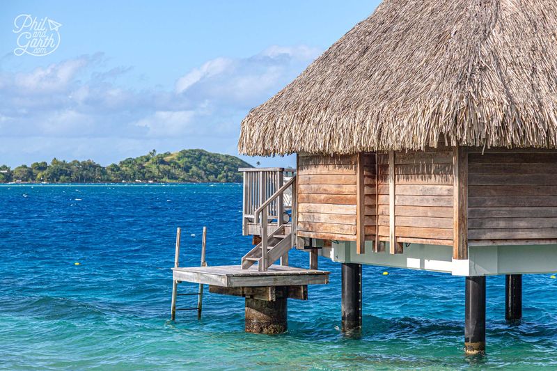 Hotel Royal Bora Bora – Overwater Bungalows
