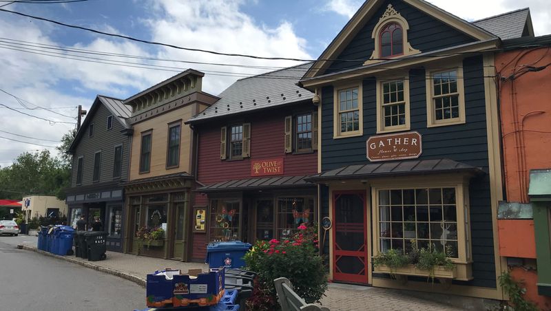 Historic Small Towns Offbeat Paths