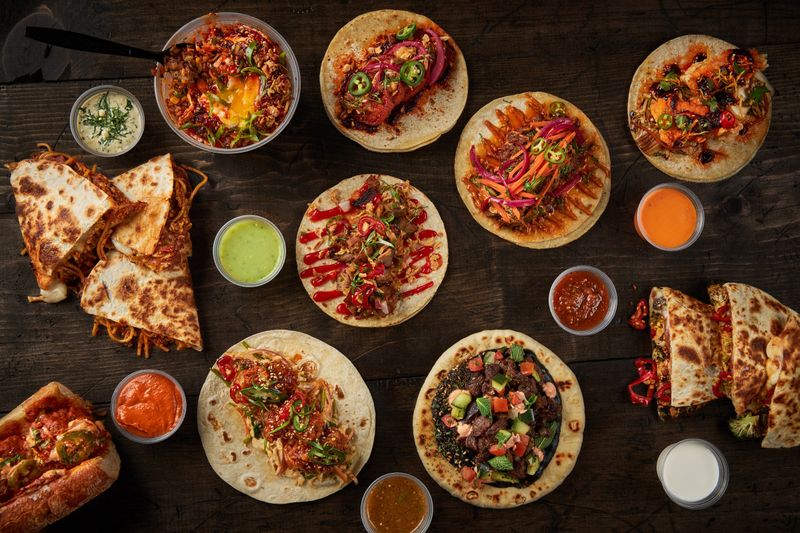 Breakfast to dinner—open early