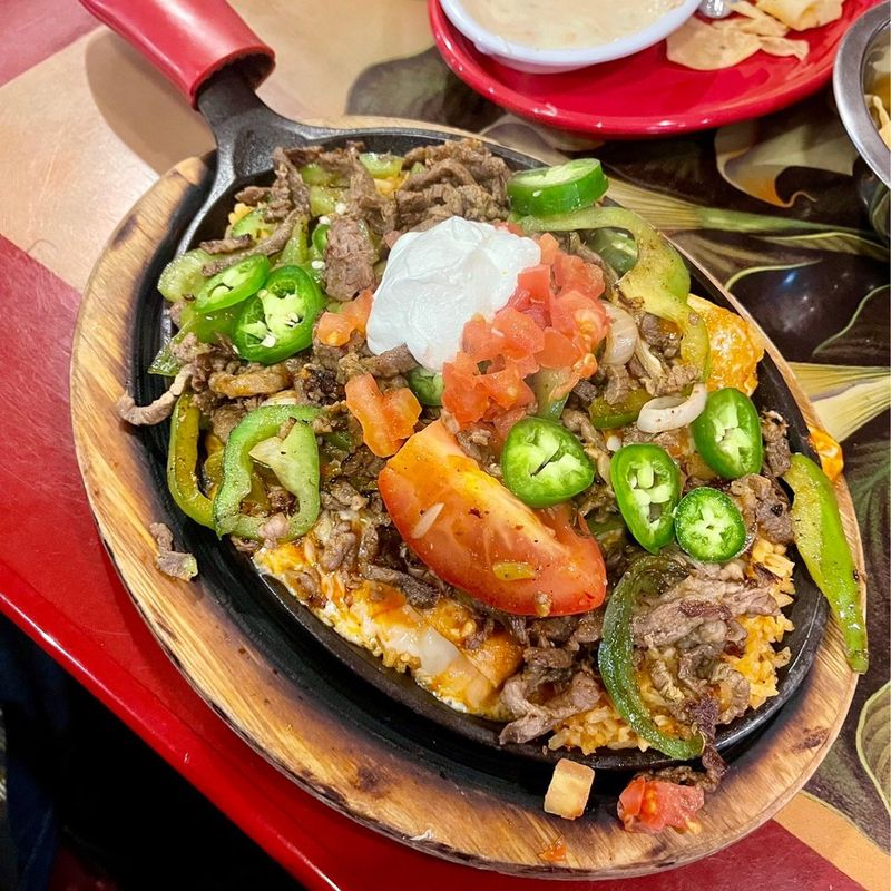 Dos de Oros (South KC / Holmes Rd.)