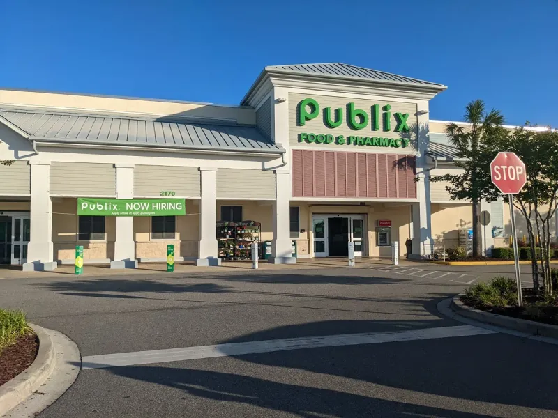 Publix at Forest Square - Everyday Shopping Hub