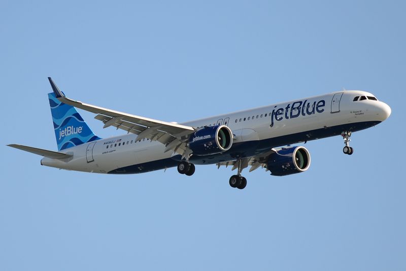 JetBlue Flight's Sudden Plunge Triggers Panic Mid-Air