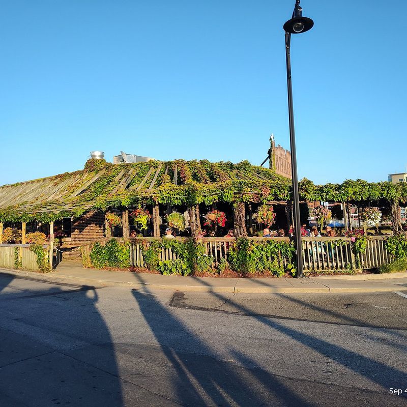 Smuggler's Wharf — Erie