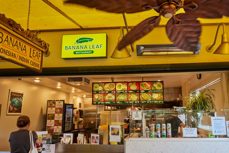 Singapore's Banana Leaf (Original Farmers Market) 