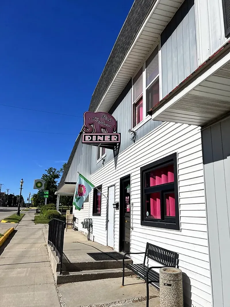 Pink Elephant Diner — Hart