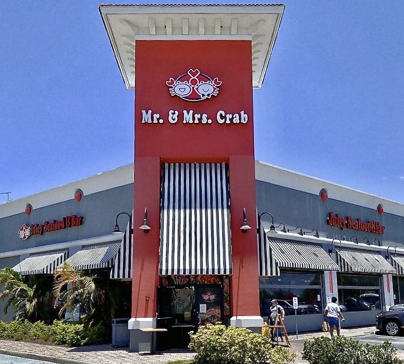 Mr. & Mrs. Crab - Tampa Bay (Multiple Locations)
