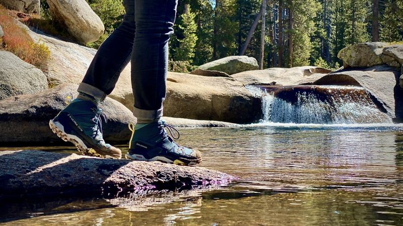 Salomon X Ultra 4 GTX — Best all-round winter day-hiker