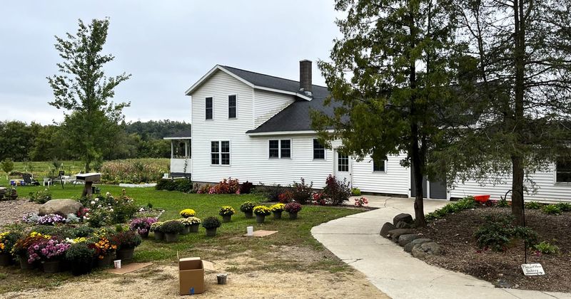 Pleasant View Bakery (Amish-style) - Dalton, WI