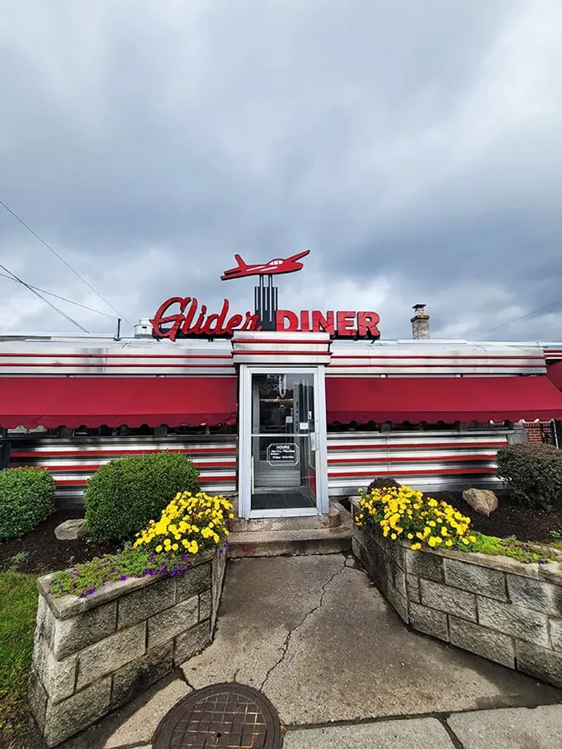 Glider Diner