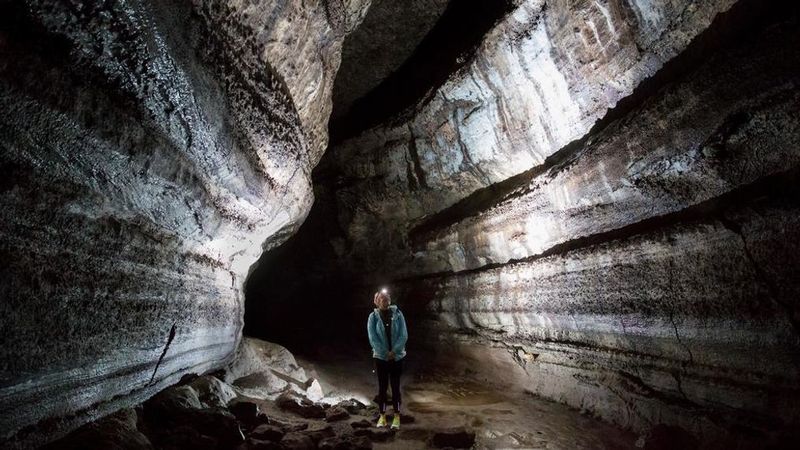 Ape Cave – Washington