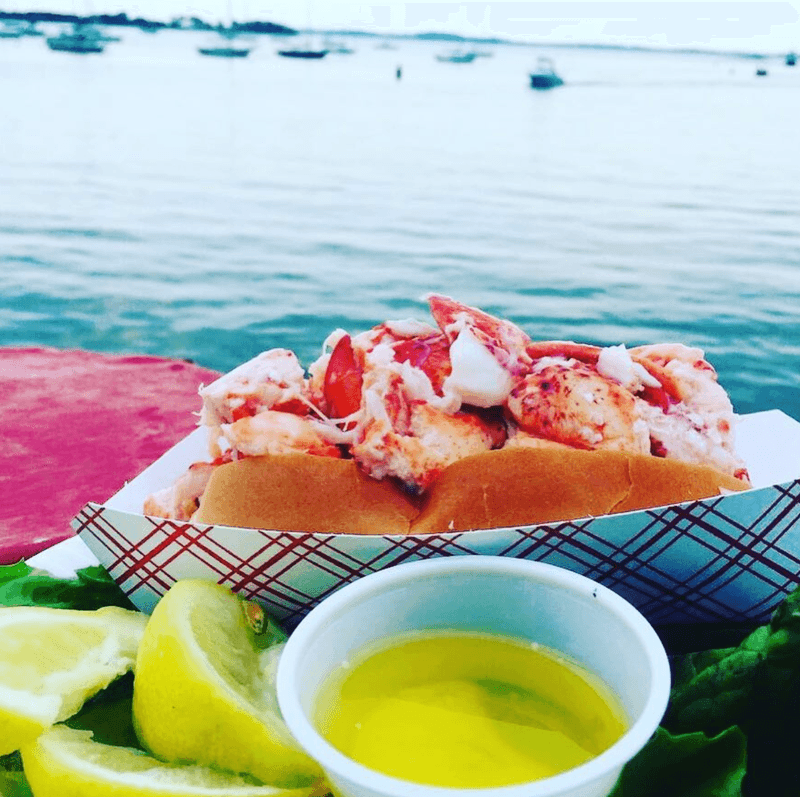 Abbott's Lobster in the Rough, Noank