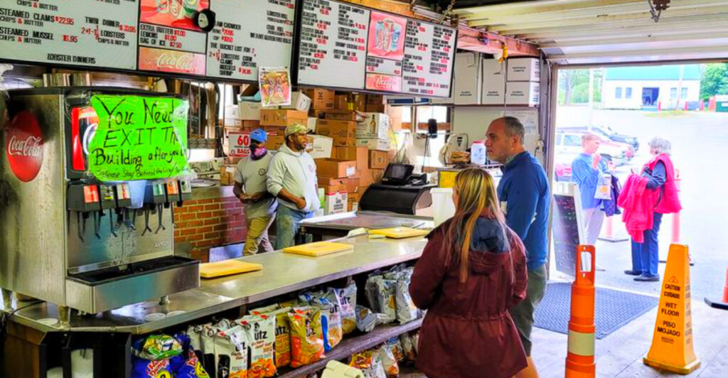 Locals Warn: These 14 Maine Restaurants Sell Out Before the Sun Sets