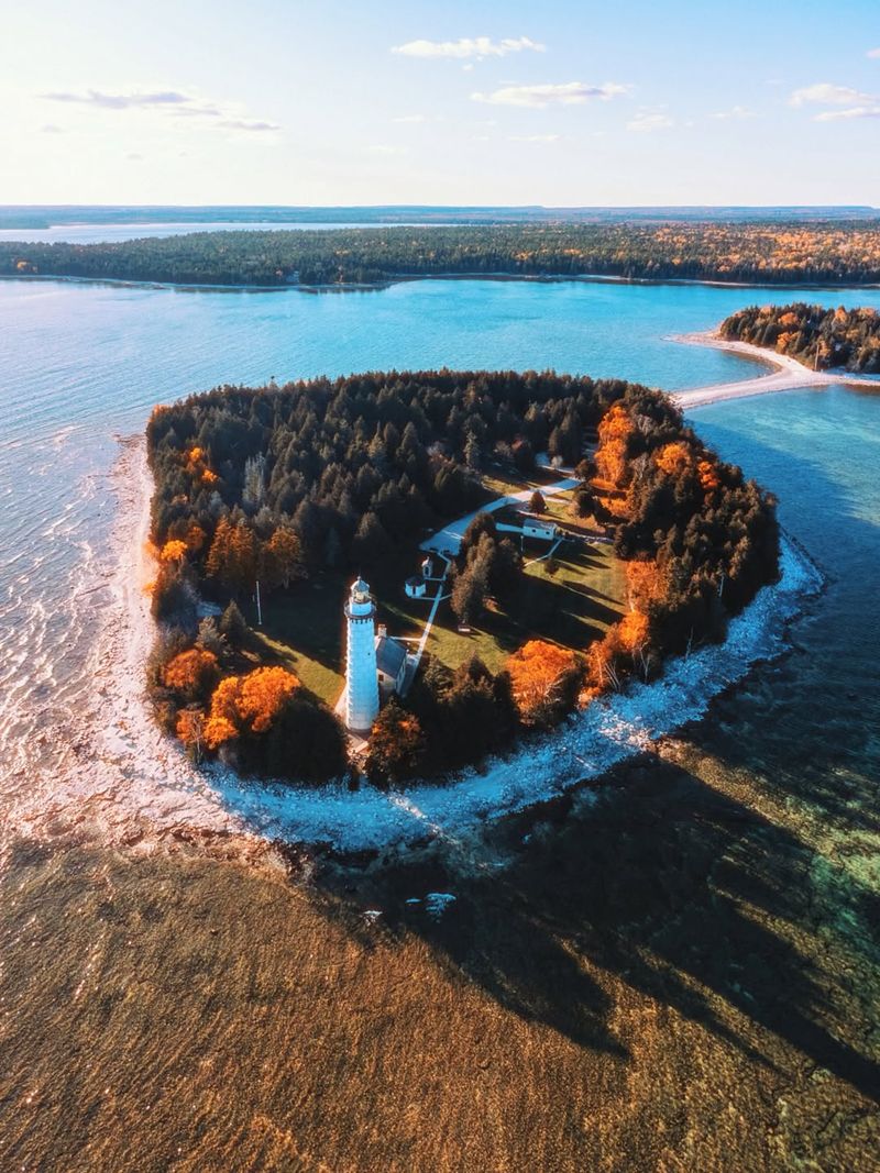 Chicago to Door County, Wisconsin (Lighthouses & Lakeshore)