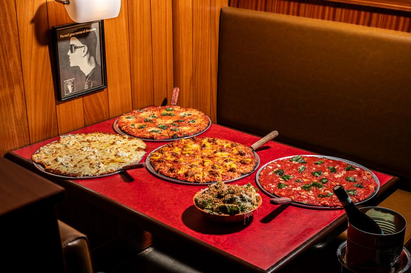 Fratesi's Pizza (Downtown Miami) – Buzzy Tavern with Edge-to-Edge Cheesy Crusts