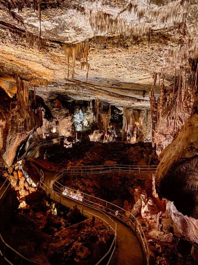 Blanchard Springs Caverns – Arkansas