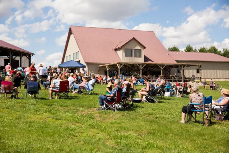 Hill Prairie Winery