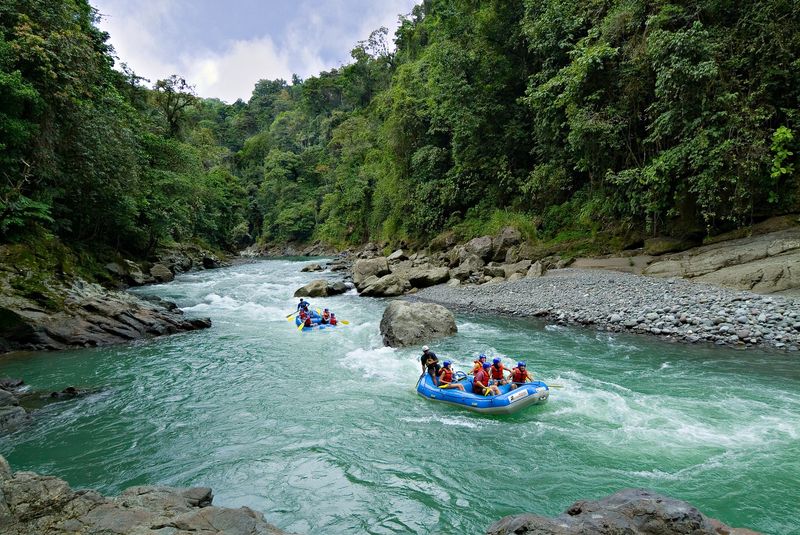 White-Water Raft the Pacuare River (Class III–IV)