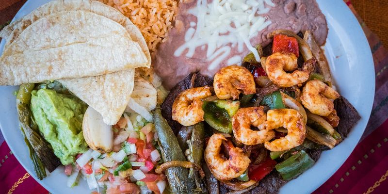 El Patrón Cocina & Bar (Westside/Southwest Blvd.)