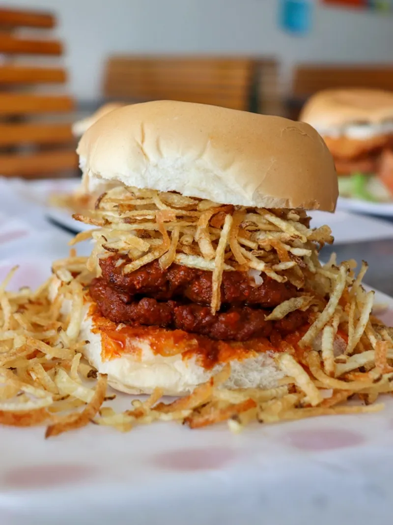 El Rey de las Fritas (Multiple locations)