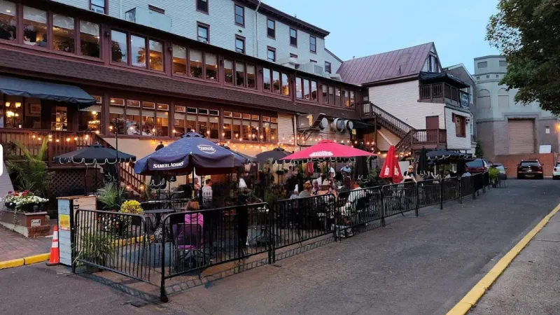 King George II Inn