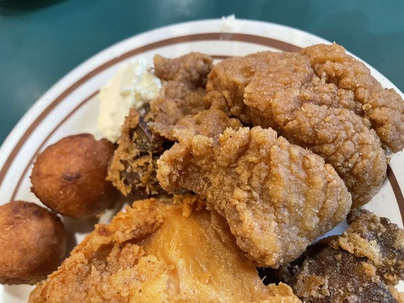Wood Grill Buffet (Charlottesville)