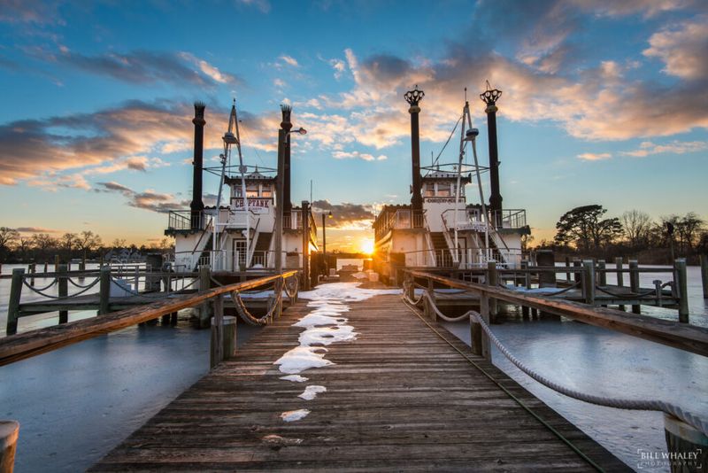 Suicide Bridge Restaurant (Crab Feast & Riverboat) — Hurlock (Choptank River)