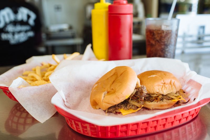 Motz's Burgers – Detroit