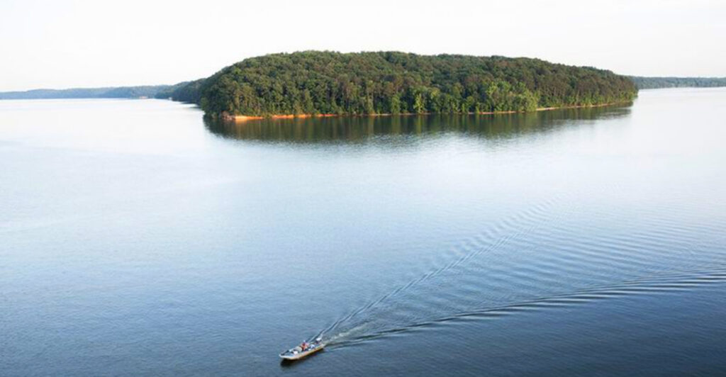 Mississippi’s Hidden Gem: Iuka’s Mountains, Lakes, and Outdoor Adventures