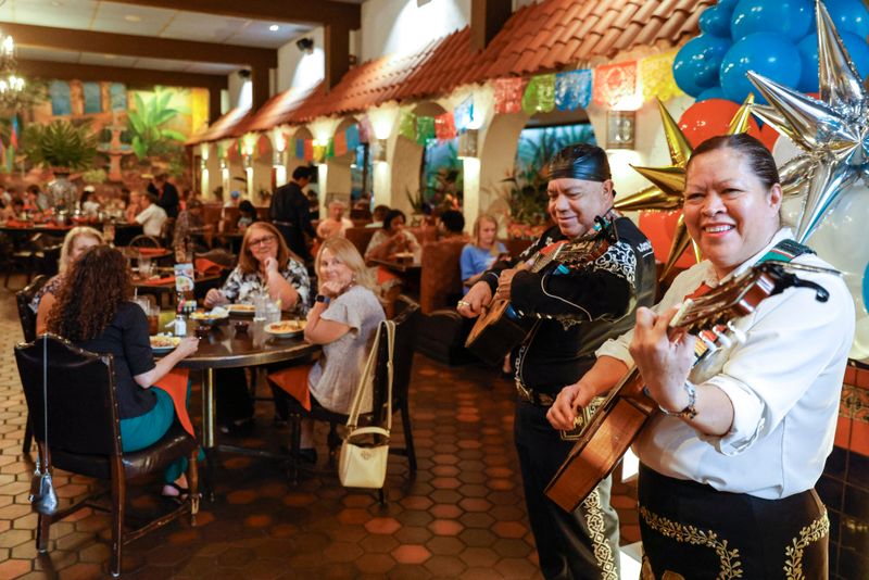 El Fenix (Dallas area, Texas)