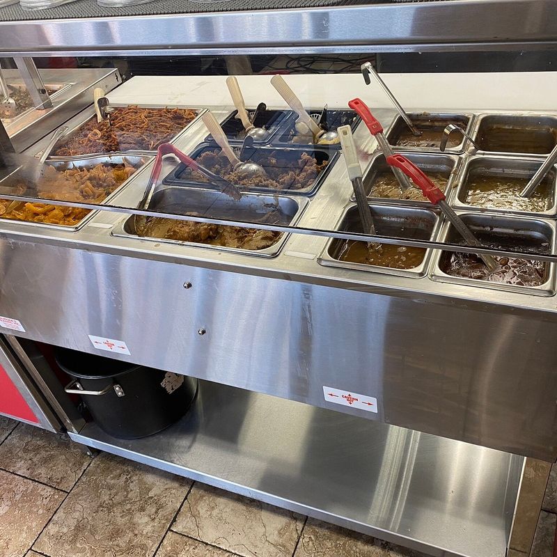 Barr's Music City Soul Food: Sunday Salvation for Soul Food Lovers