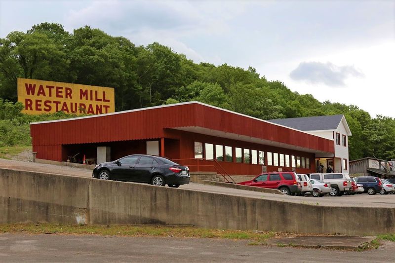 Watermill Restaurant - Cave City
