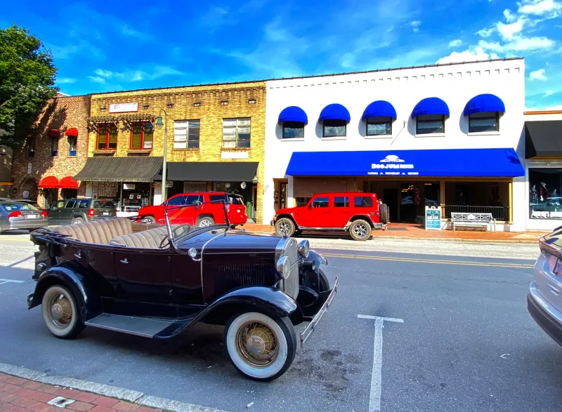 Boojum Brewing Company (Waynesville)