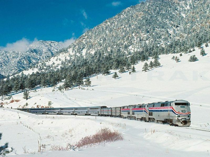 Amtrak California Zephyr (Chicago ↔ San Francisco Bay Area)