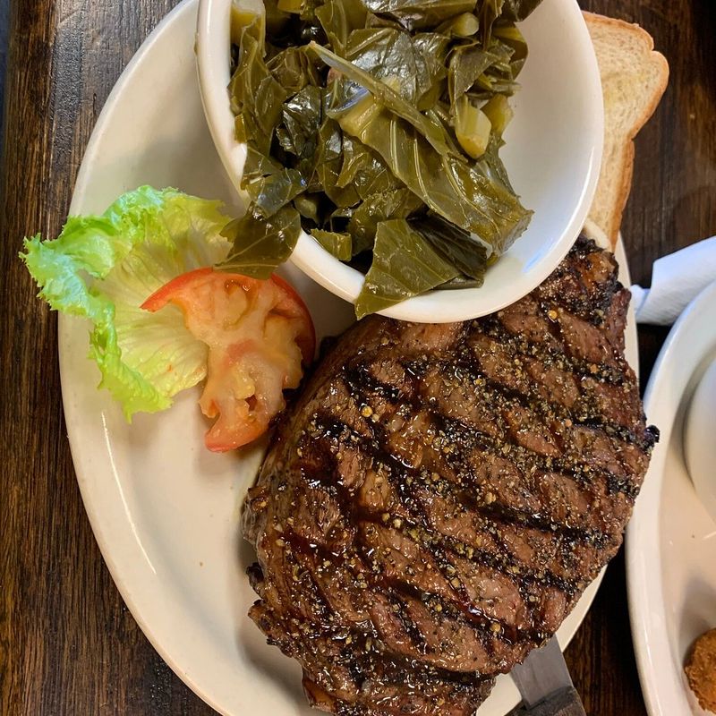 B & J's Steaks & Seafood — Darien