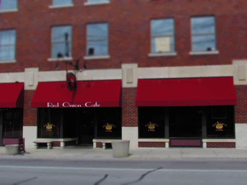 Red Onion Café — downtown favorite