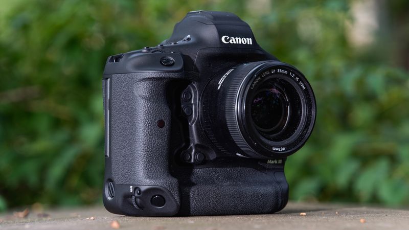Canon EOS-1D X Mark III